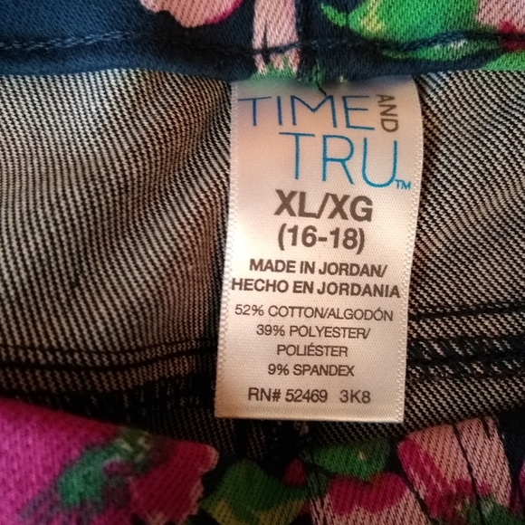 NWT Time and Tru Floral Leggings - Picture 7 of 9